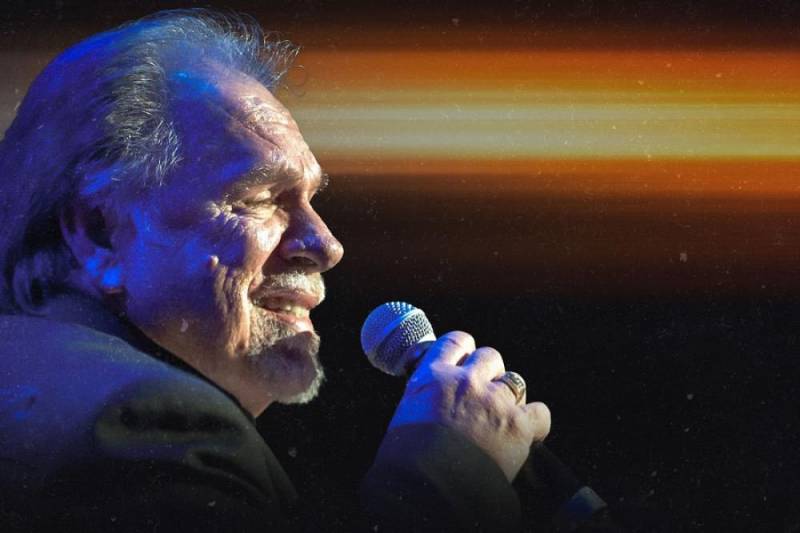 background The Hits of Gene Watson