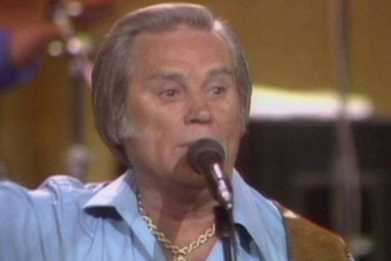 background George Jones - Plays Church Street Station