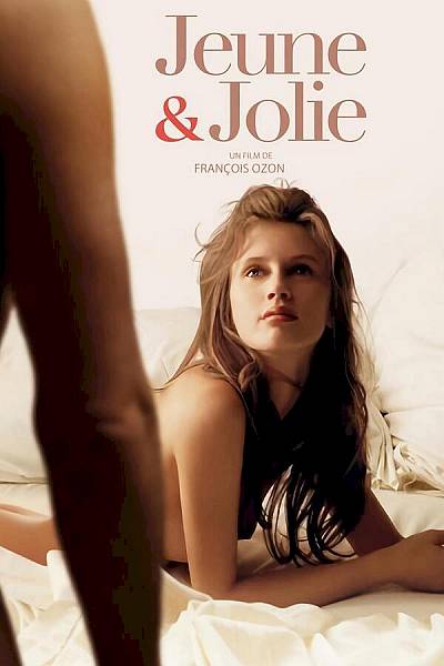 Jeune & Jolie
