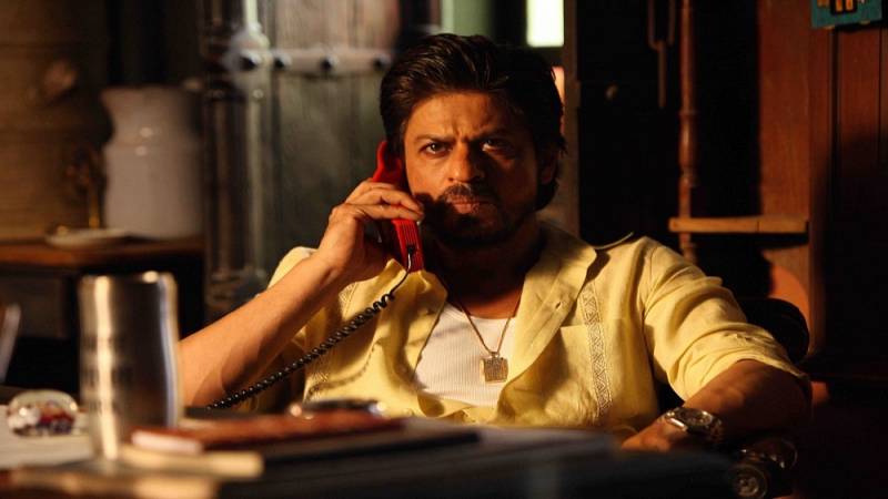 background Raees
