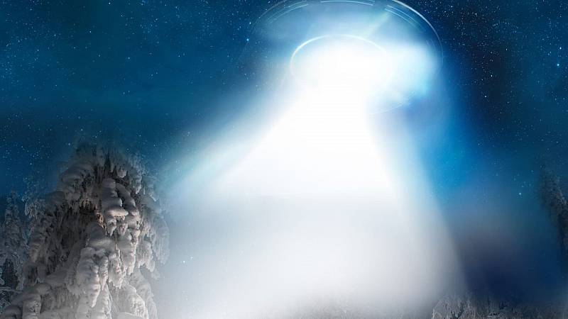 background Aliens in Alaska
