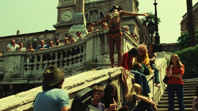 background Fellini's Roma