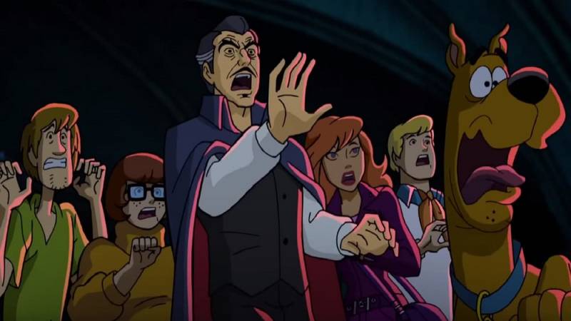 background Scooby-Doo and the Curse of the 13th Ghost