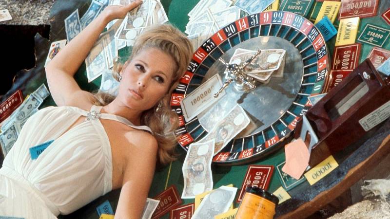 background Casino Royale