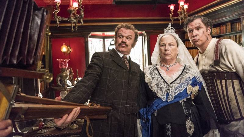 background Holmes & Watson
