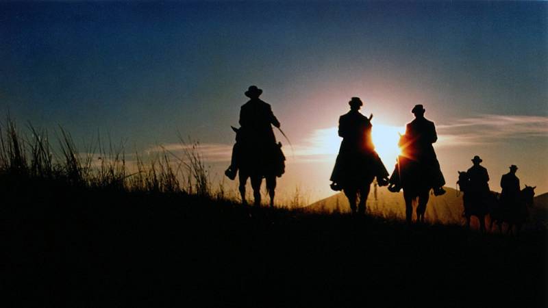 background The Long Riders