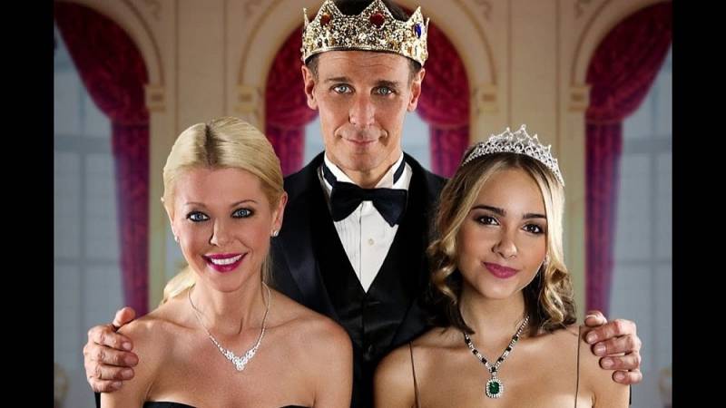 background A Royal Christmas Ball