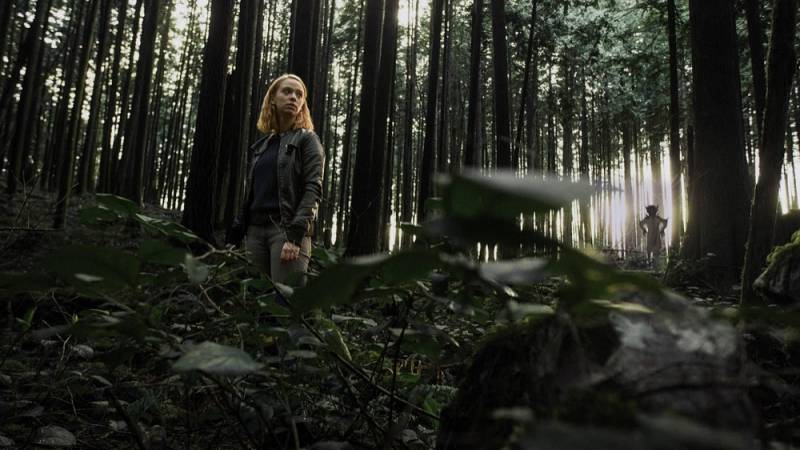 background The Hollow Child