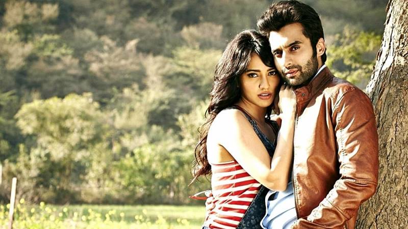 background Youngistaan