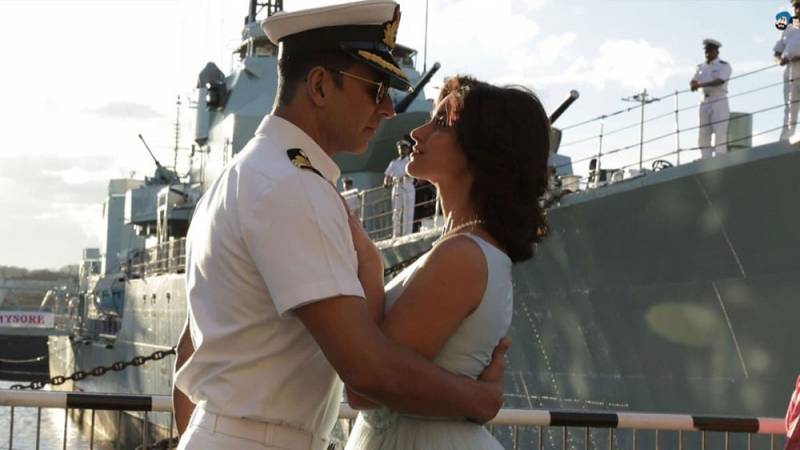 background Rustom