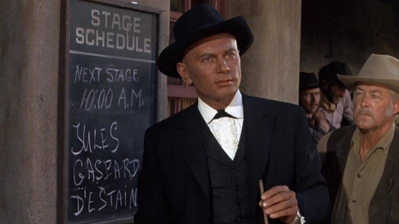 background Invitation To A Gunfighter