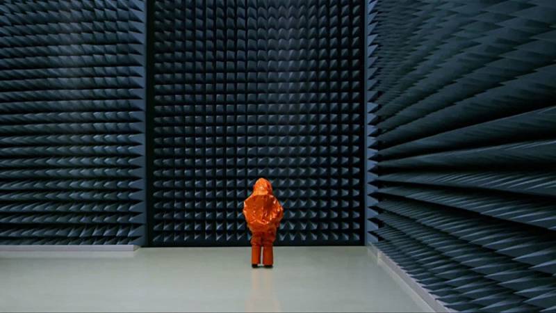 background The Visit, an Alien Encounter