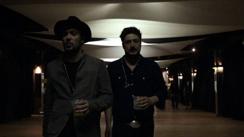 background Mumford & Sons: We Wrote This Yesterday
