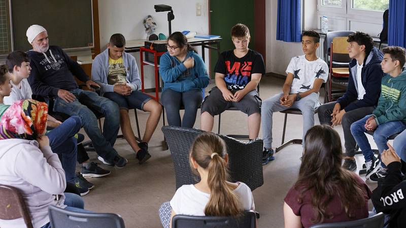 background Herr Bachmann und seine klasse