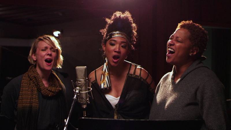 background Twenty Feet from Stardom