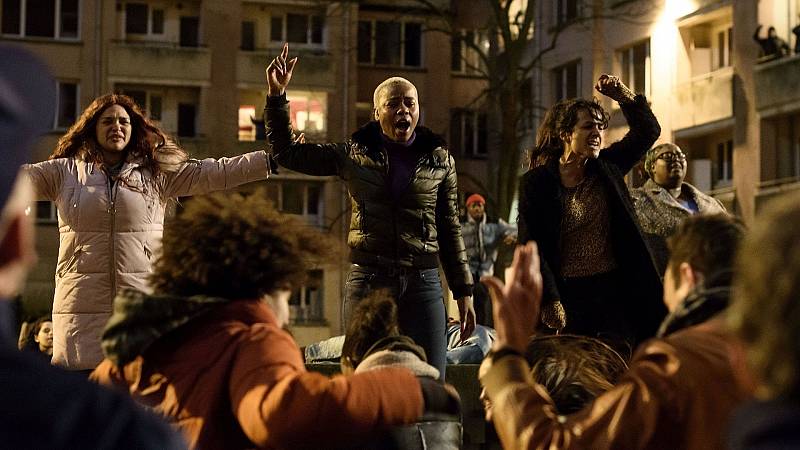 background 10 Songs for Charity