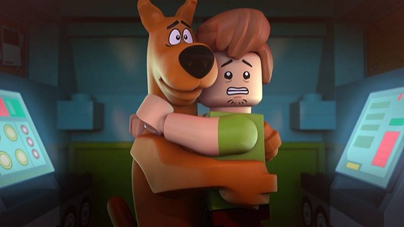 background LEGO Scooby-Doo: Haunted Hollywood