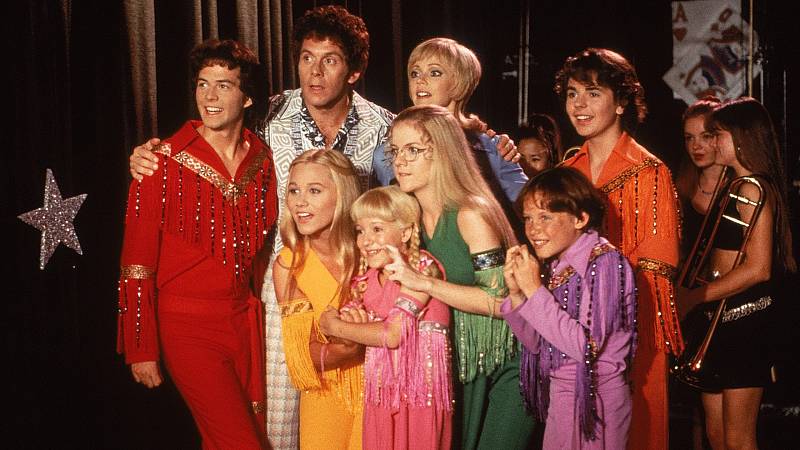 background The Brady Bunch Movie