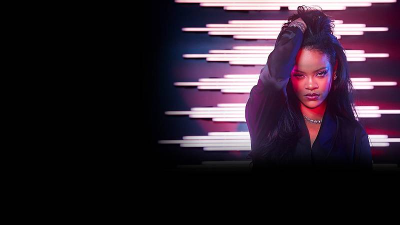 background Savage X Fenty Show