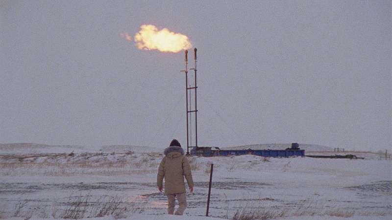 background How to Blow Up a Pipeline