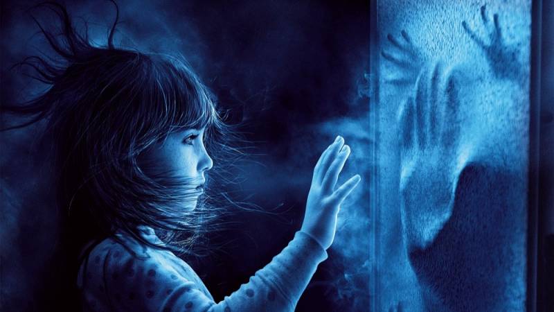background Poltergeist