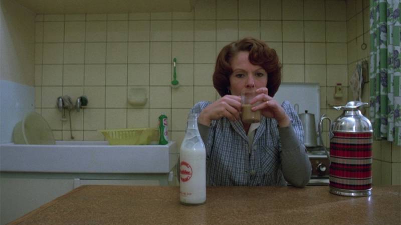 background Jeanne Dielman, 23, quai du commerce, 1080 Bruxelles