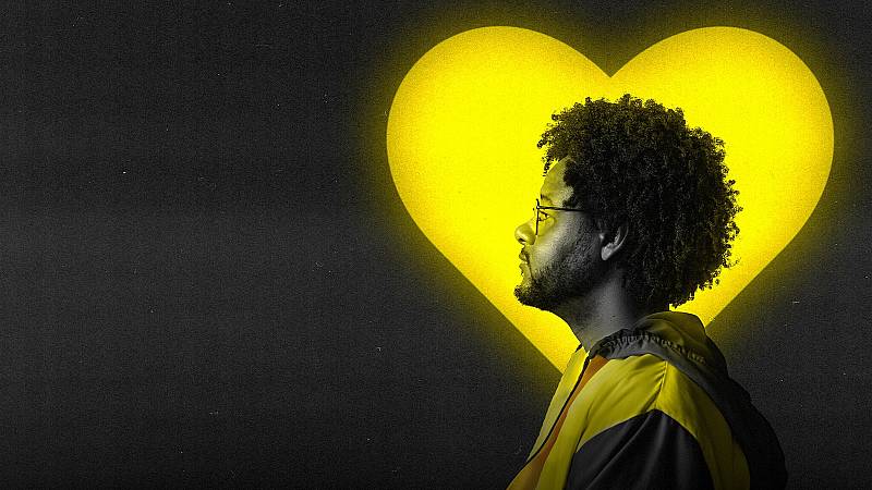 background Emicida: AmarElo - It's All for Yesterday