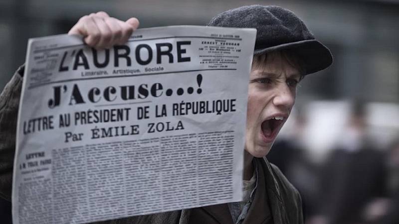 background J'accuse