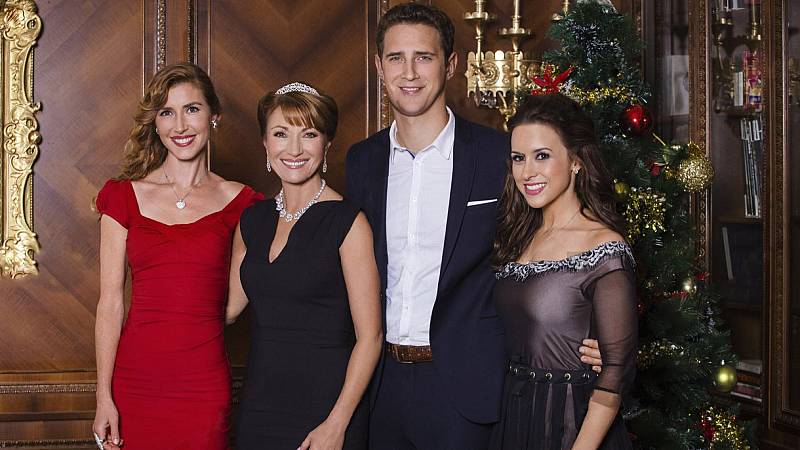 background A Royal Christmas