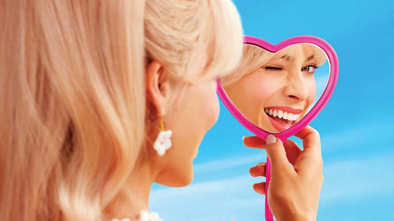 background Barbie