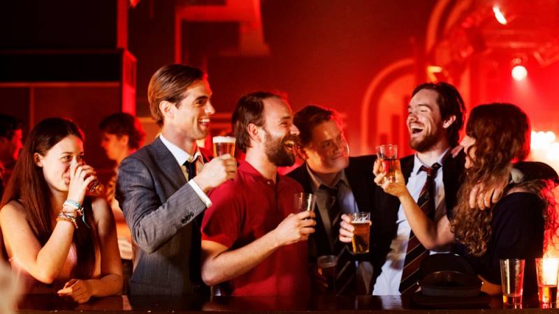 background Feuten: Het feestje