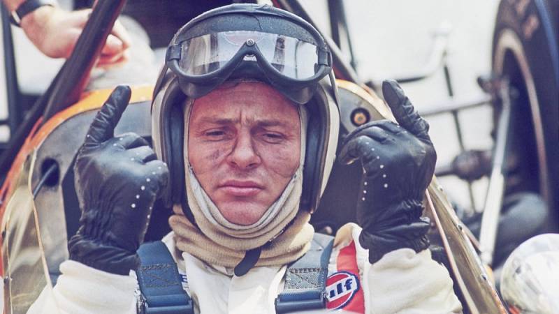 background McLaren