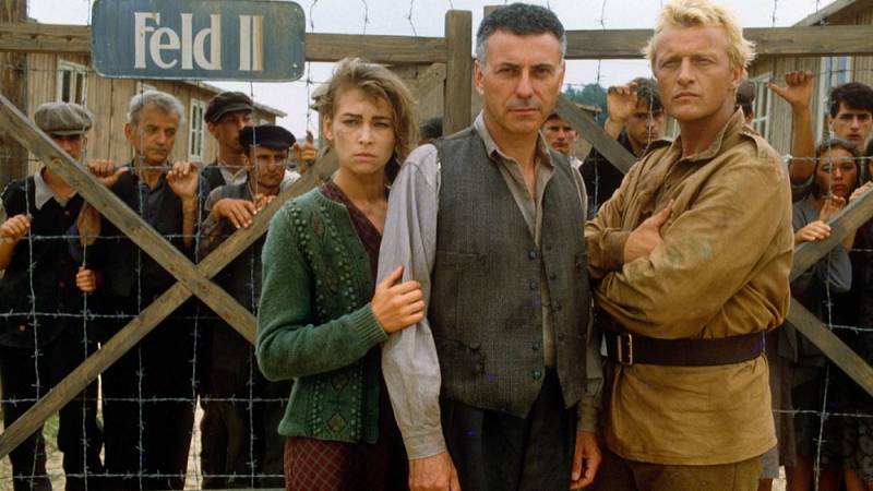 background Escape from Sobibor