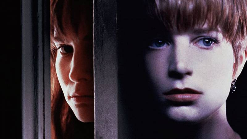background Single White Female