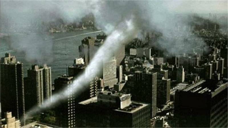 background NYC: Tornado Terror