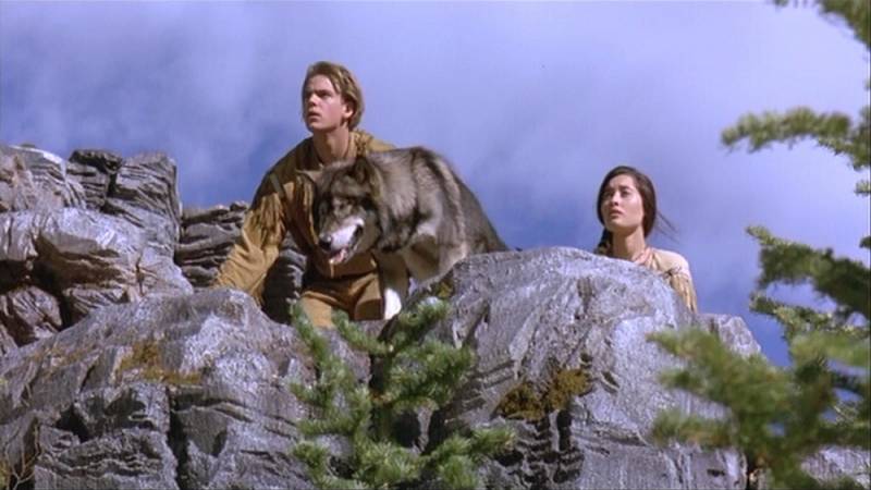 background White Fang 2: Myth of the White Wolf