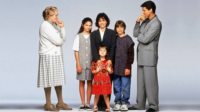 background Mrs. Doubtfire