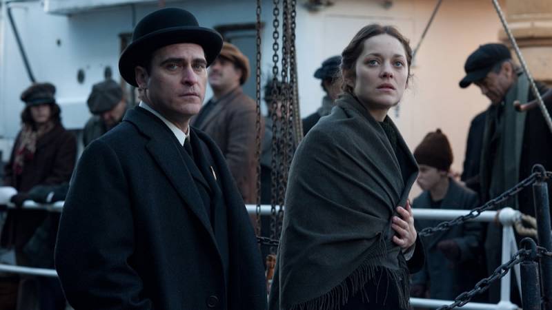 background The Immigrant