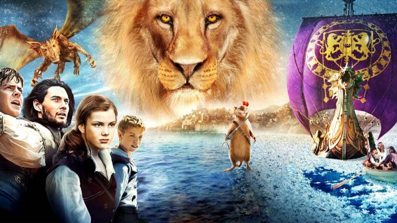 background The Chronicles of Narnia: The Voyage of the Dawn Treader