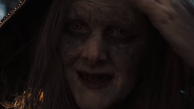 background Mother Krampus
