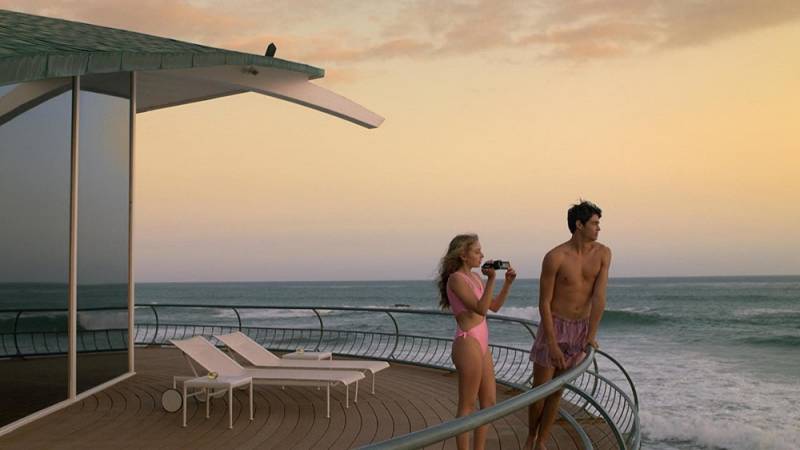 background SPF-18