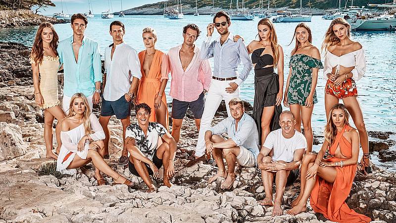 background Made in Chelsea