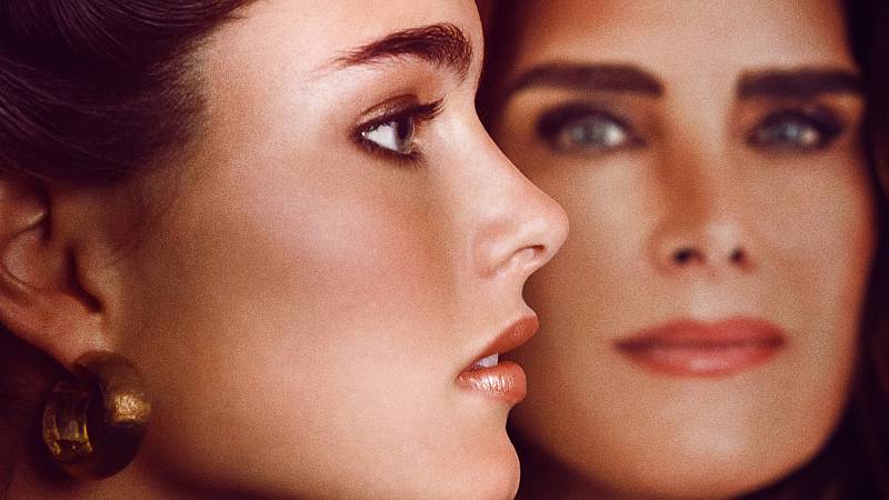 background Pretty Baby: Brooke Shields