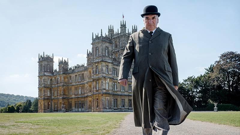 background Downton Abbey
