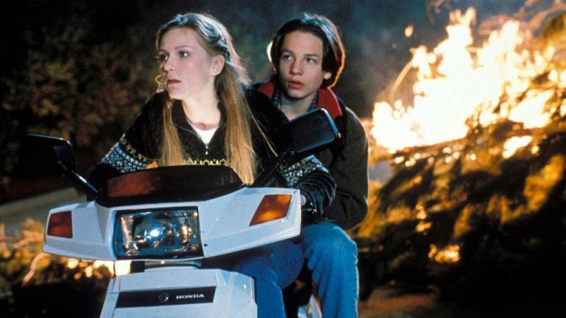 background Small Soldiers