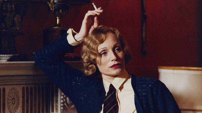 background Gosford Park