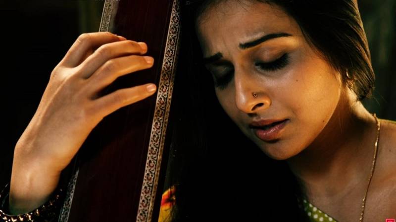 background Ishqiya